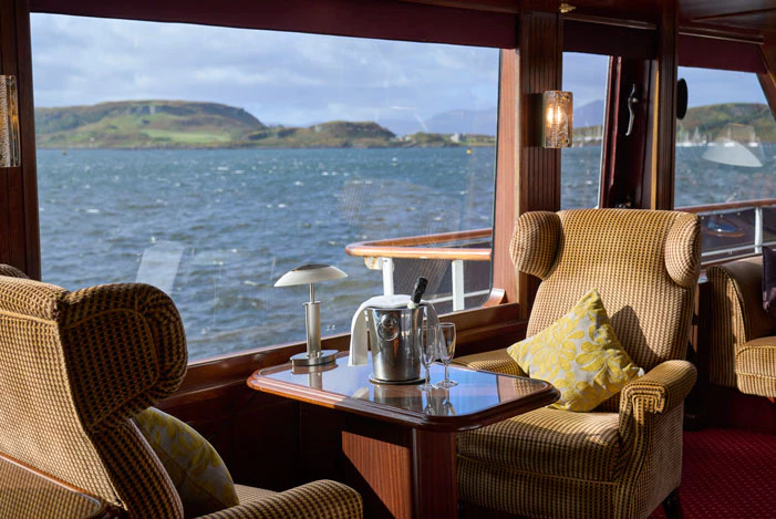 701x469 lotg lounge 701x469 lotg lounge