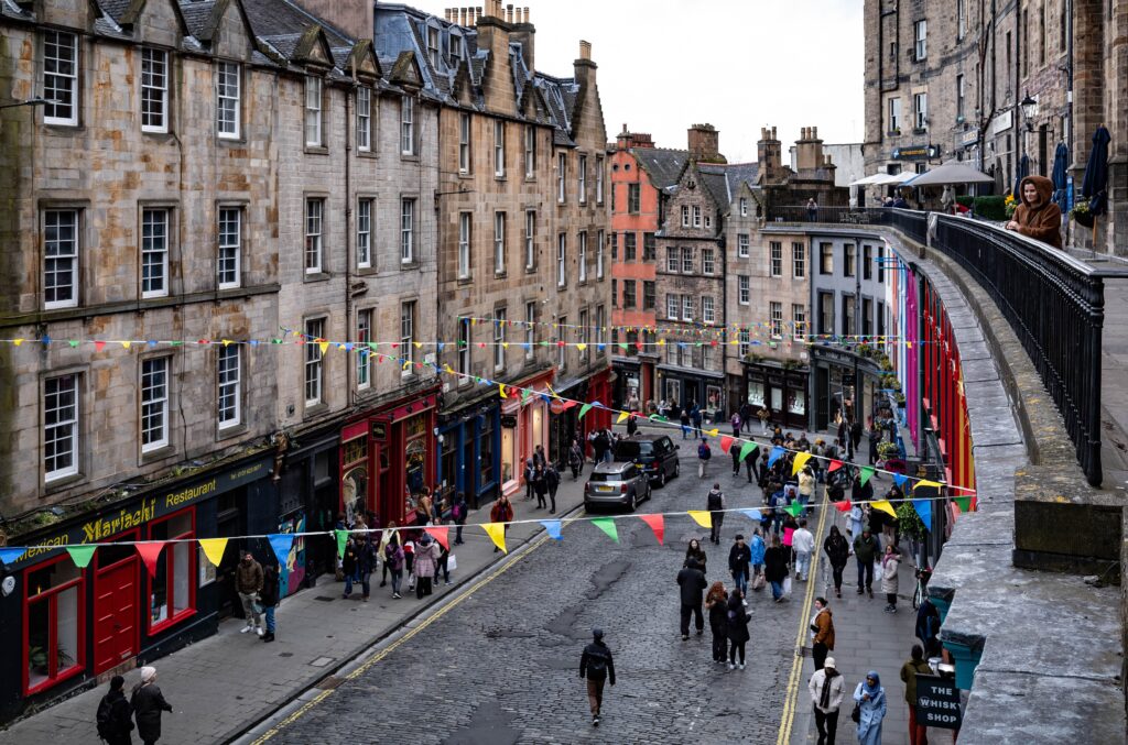 victoria street, edinburgh, scotland