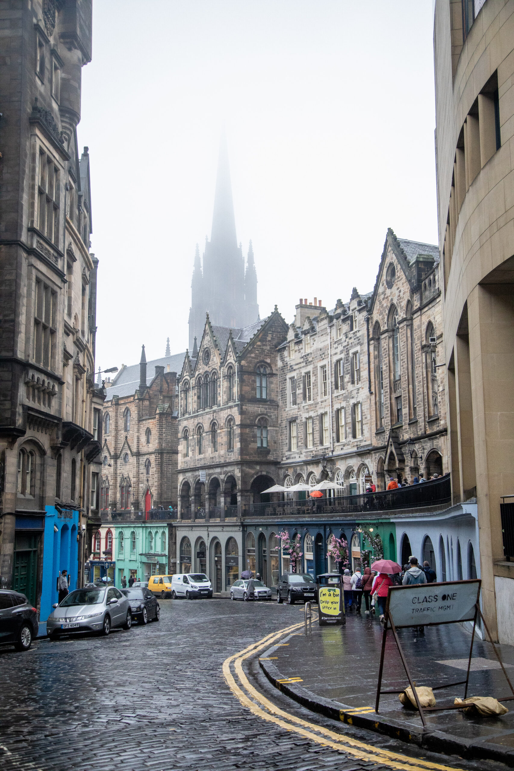 victoria street in edinburgh