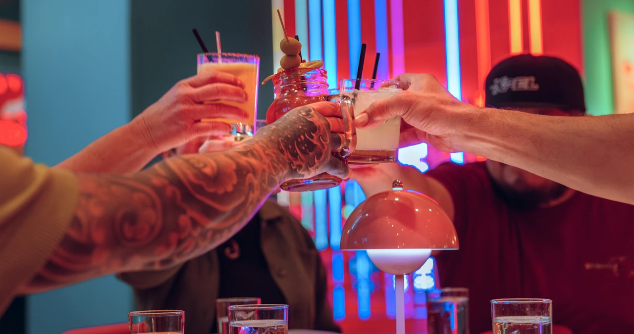 Netflix House Cocktails servis dans un bar de Netflix House